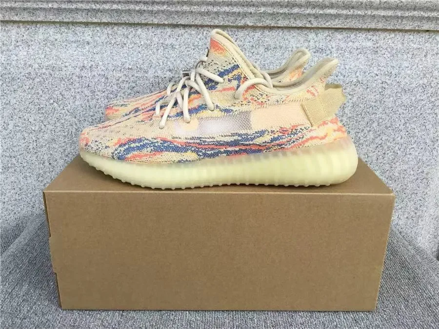Yeezy 350 V2