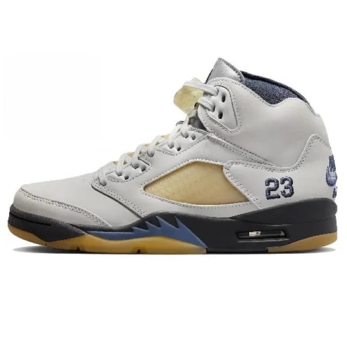 Lots of Jordan 5's