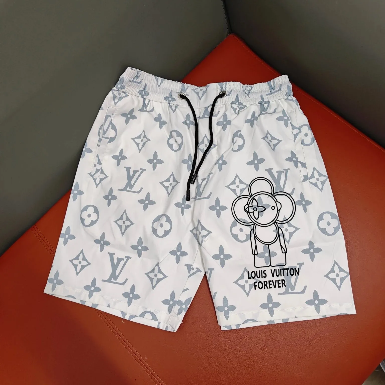 LOUIS VUITTON Shorts
