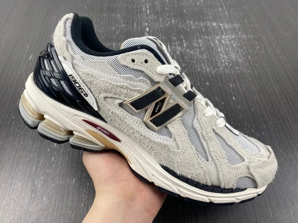 New Balance 1906