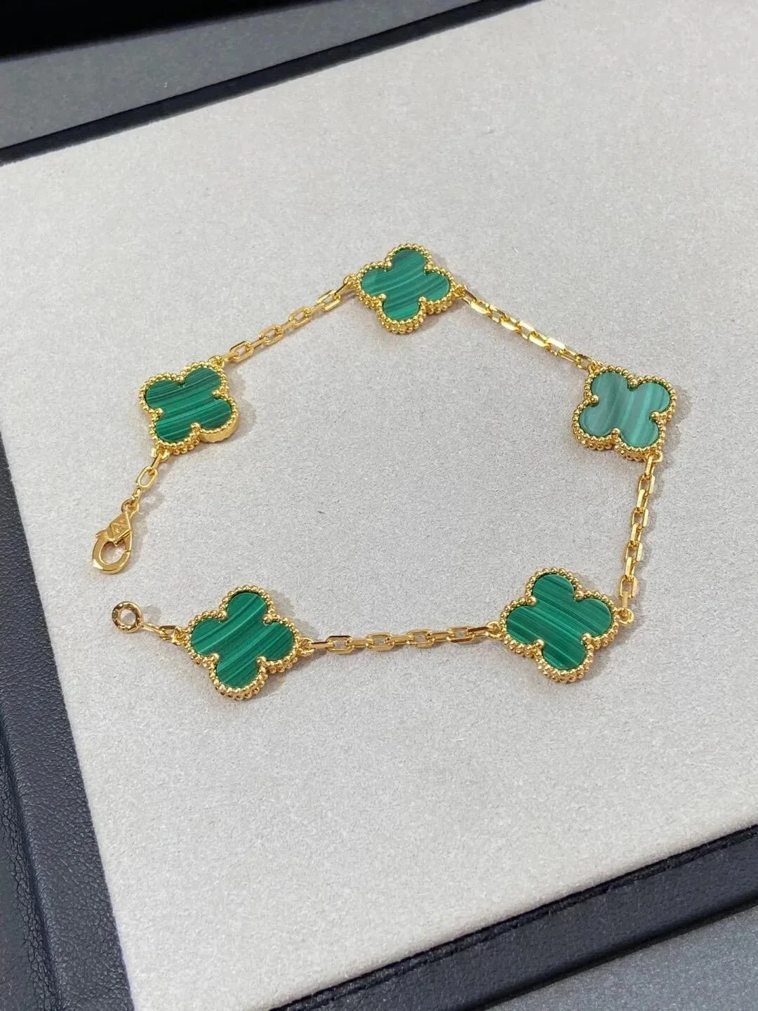 Van Cleef & Arpels Necklace