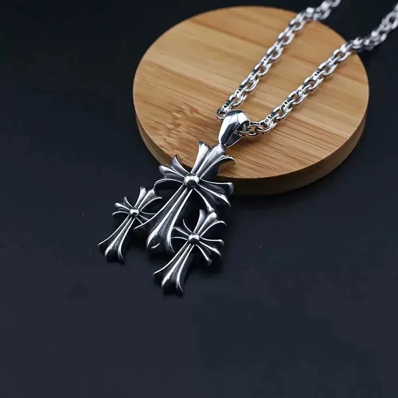 Chrome Dagger Necklas