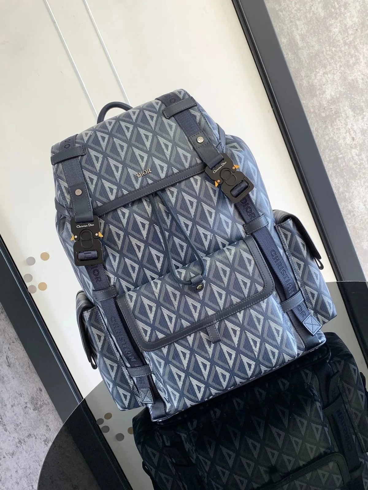 Dior Backpack super clean and super high quality