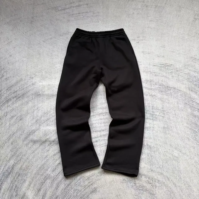 Fyeworld Sweats