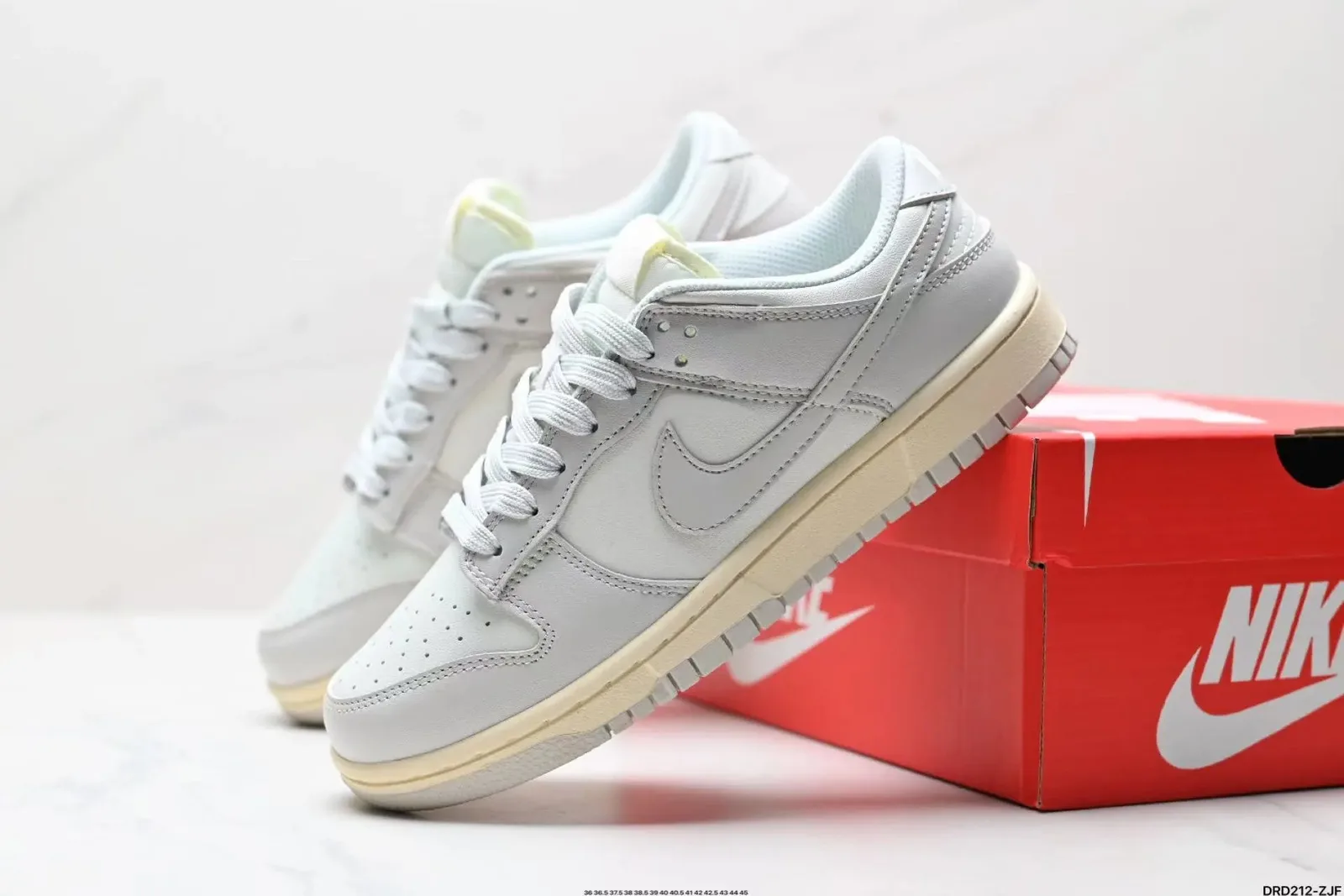 Nike SB Dunk Low
