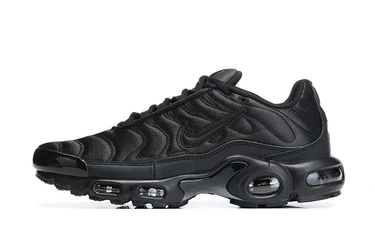 Lots of Airmax TN's