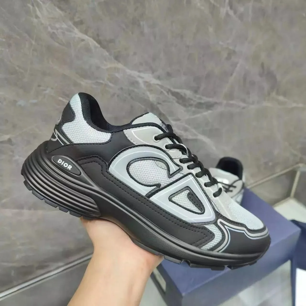 Dior B30