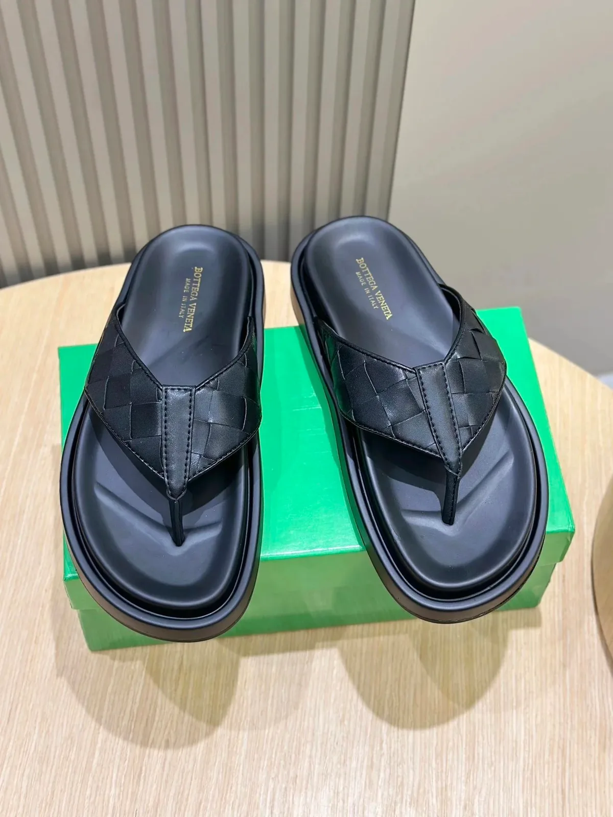 Bottega Veneta slippers (8 colors)