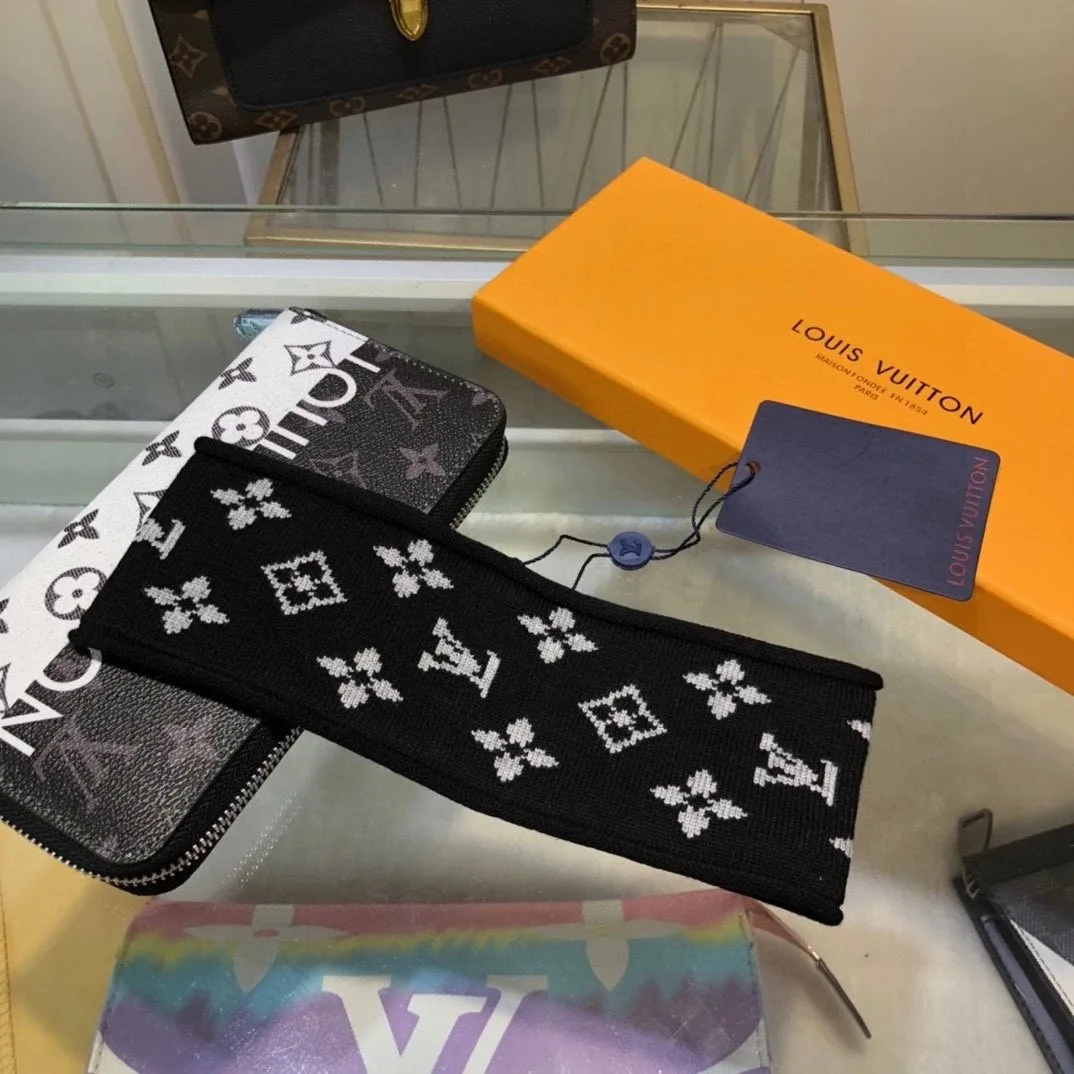 Louis Vuitton LV Headband