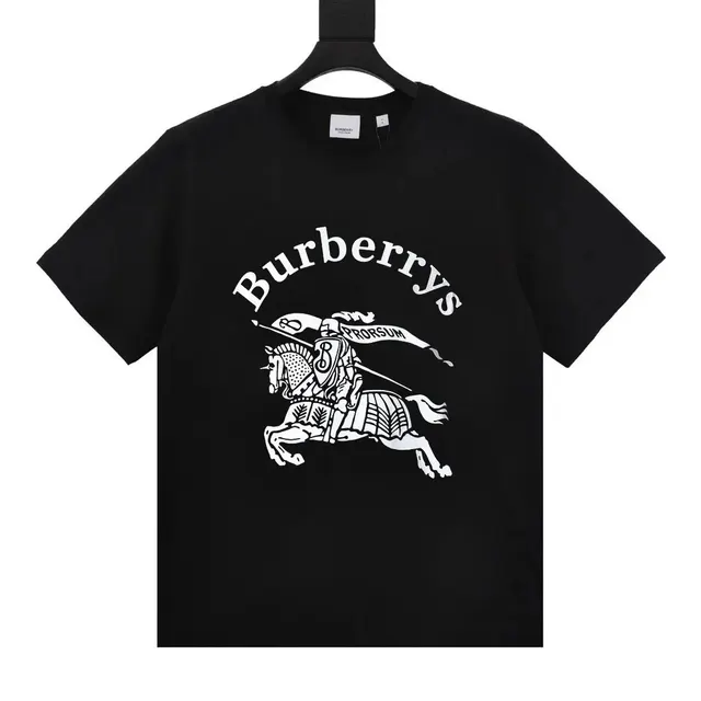 Burberry T-Shirt