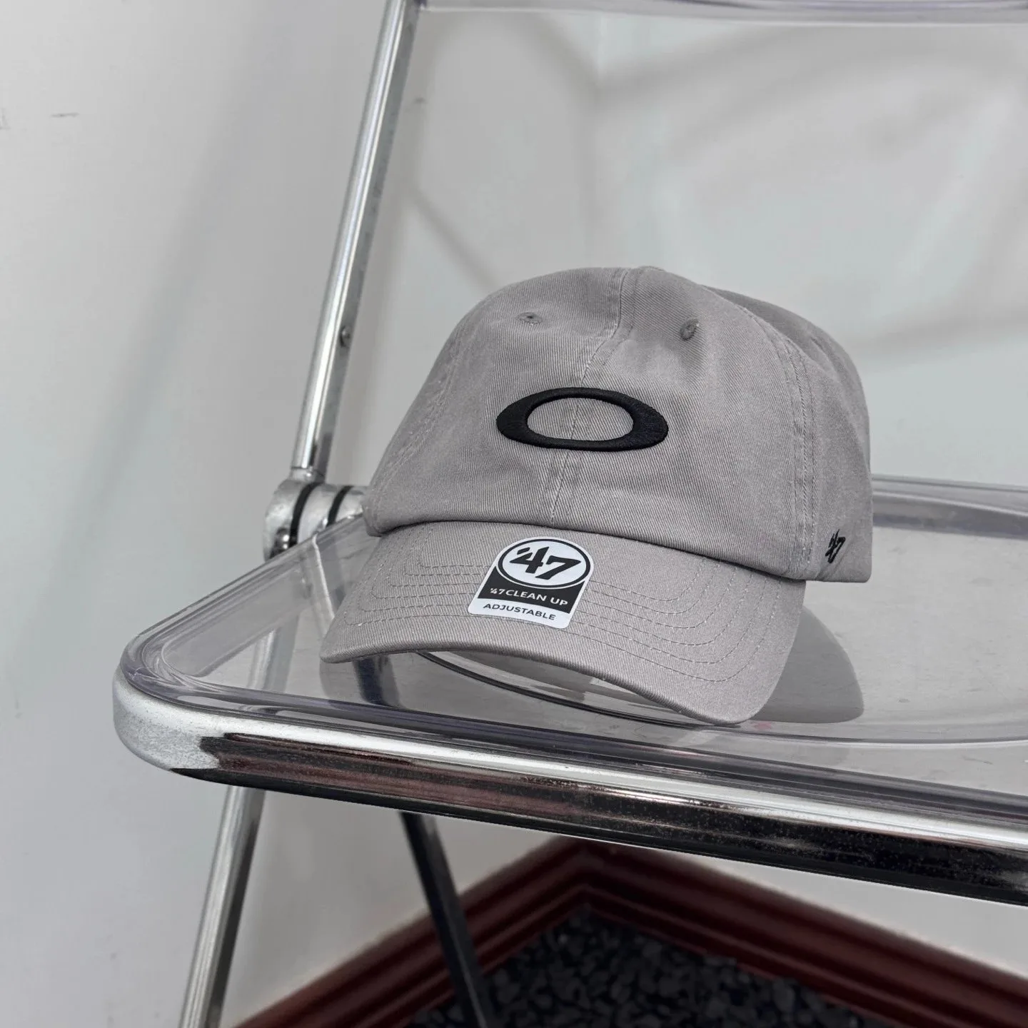 Oakley Cap