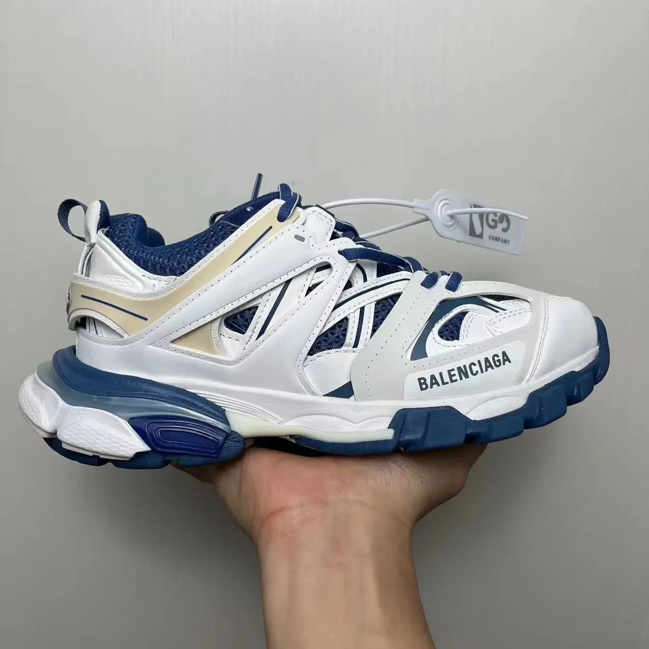 Balenciaga 3,0