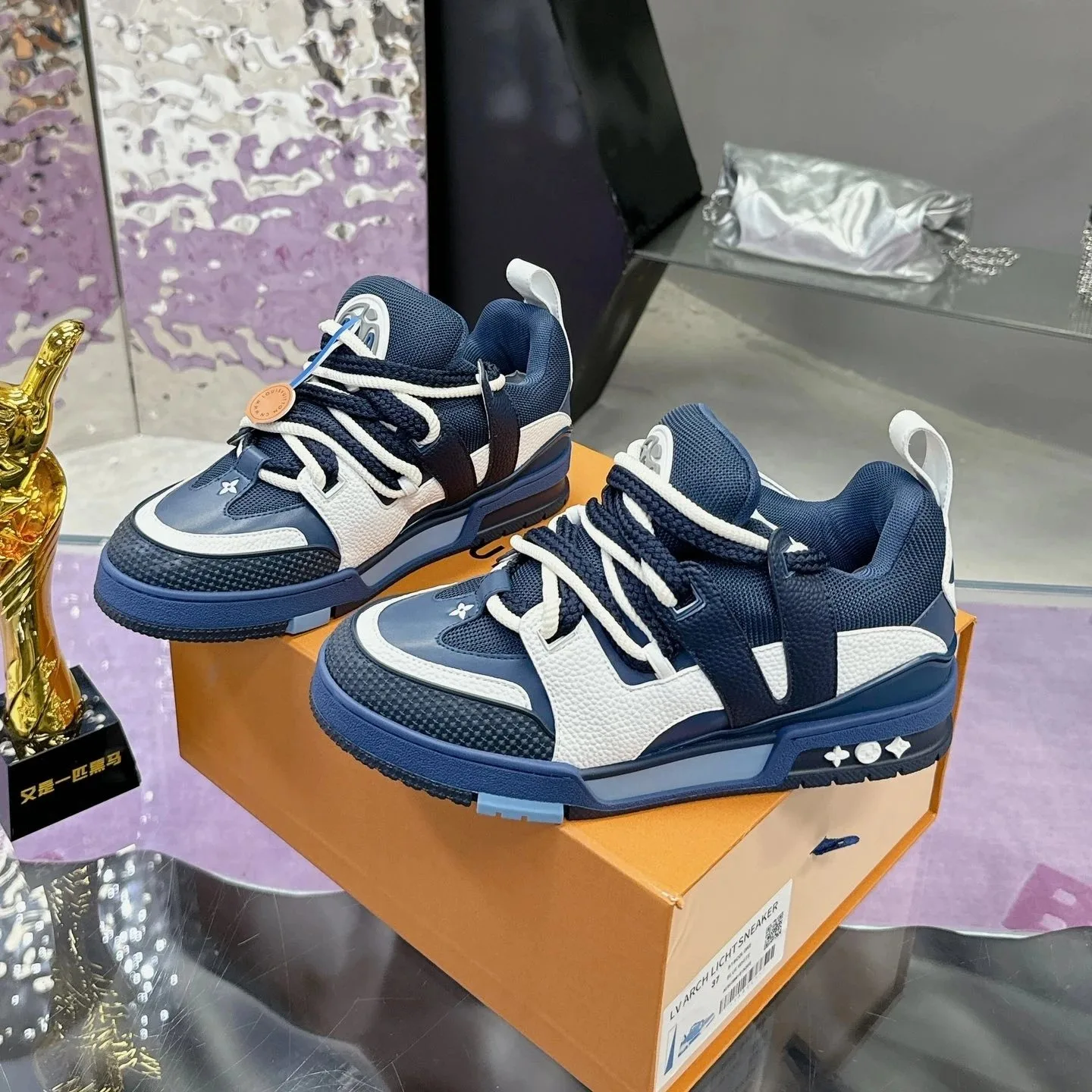 Louis Vuitton Trainers Top Batch