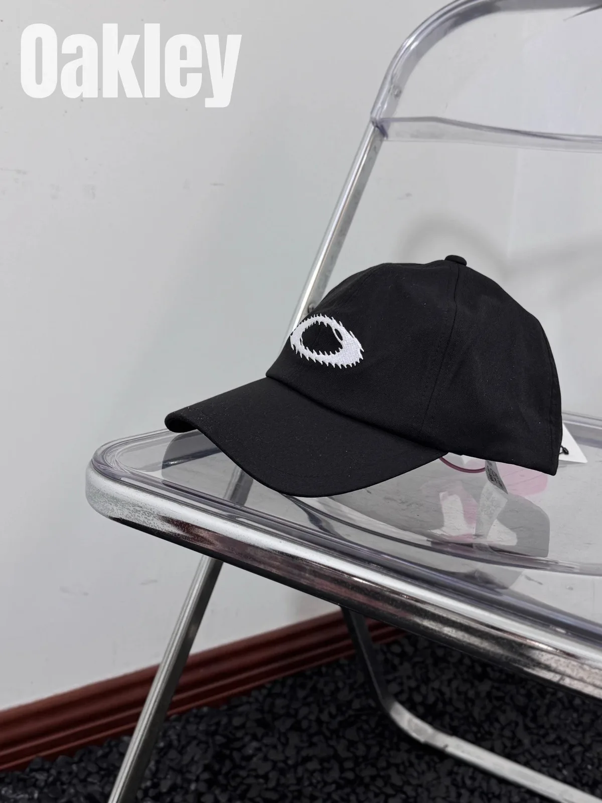 Oakley Cap