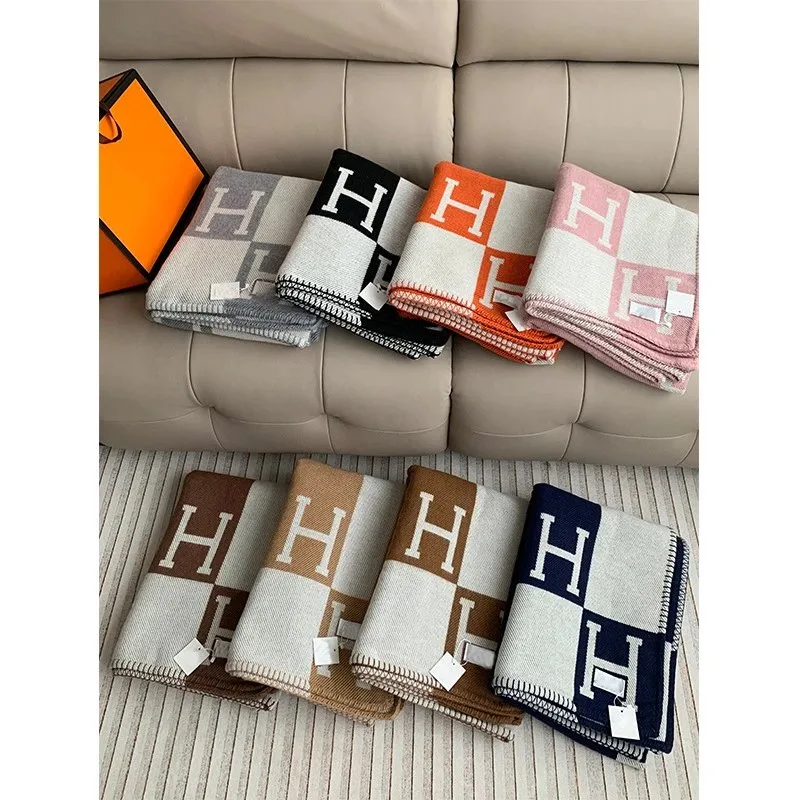 Hermés blankets