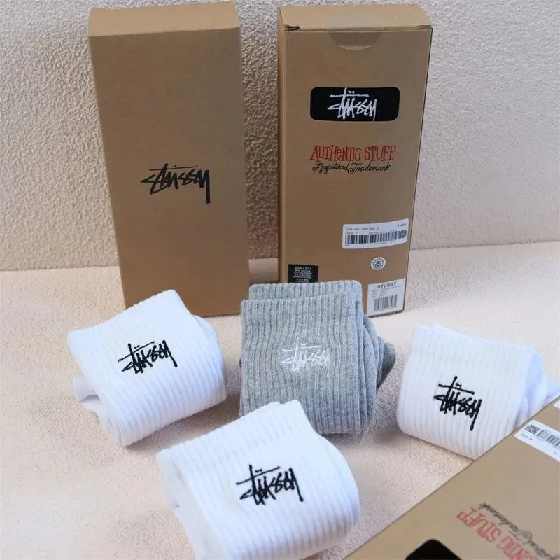 STUSSY SOCKS