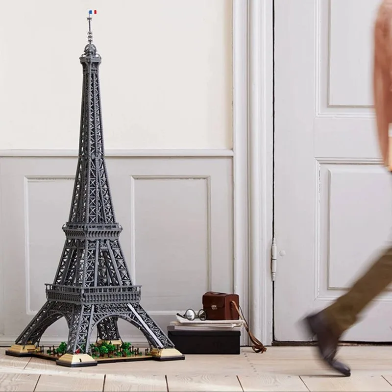 Lego Eiffel Tower 10307